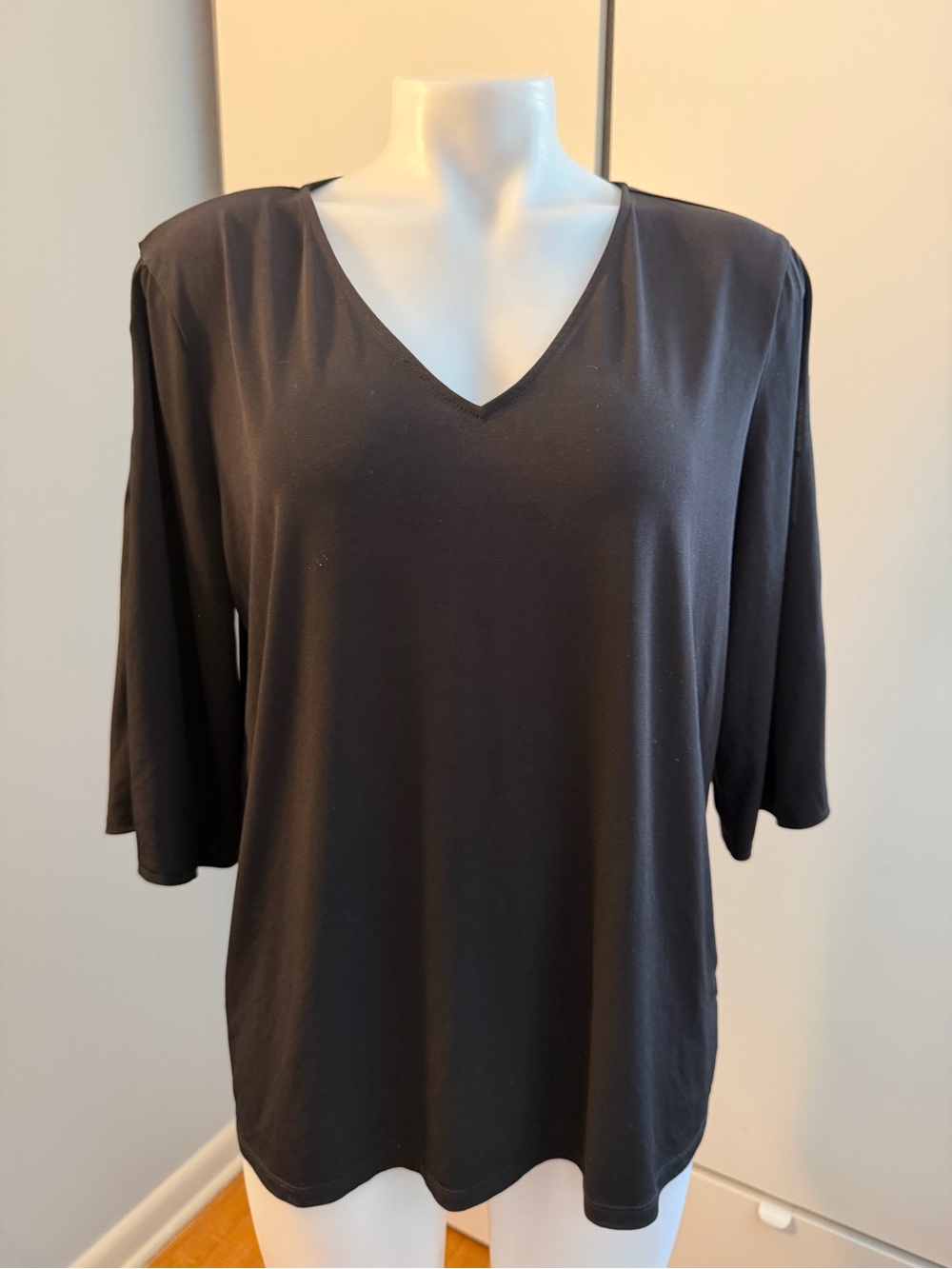 Michael Kors Black V-Neck Long Sleeve Tee